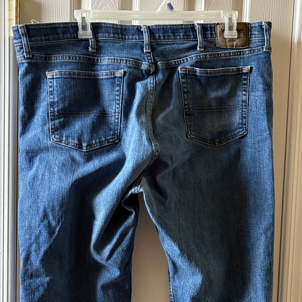 Wrangler Men's Straight Blue Jeans - Picture 7 of 8
